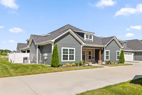 815 Wellstone Dr, Chattanooga, TN 37405