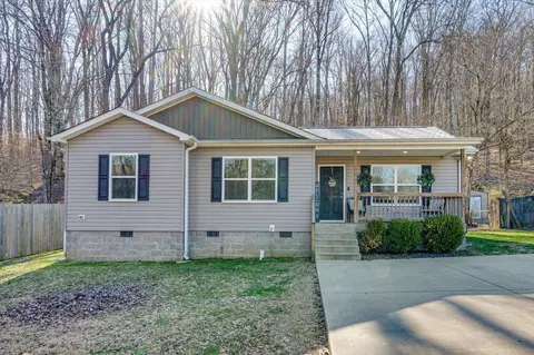 909 Hickory St, Jasper, TN 37347