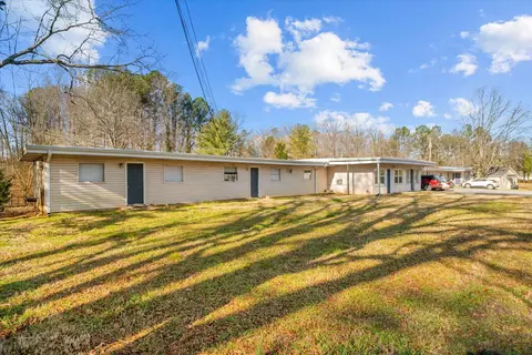 Exterior - 3950 S Dixie Rd, Dalton, GA 30721 photo 1 of 16