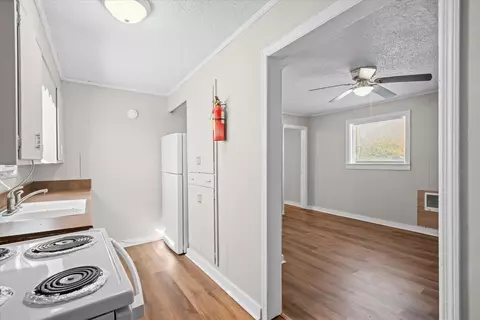 Entry Way - 3950 S Dixie Rd, Dalton, GA 30721 photo 2 of 2