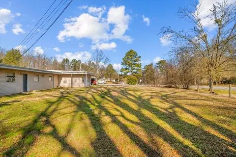 Exterior - 3950 S Dixie Rd, Dalton, GA 30721 photo 8 of 16