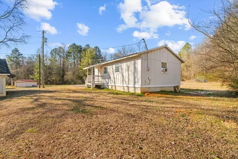 Exterior - 3950 S Dixie Rd, Dalton, GA 30721 photo 9 of 16