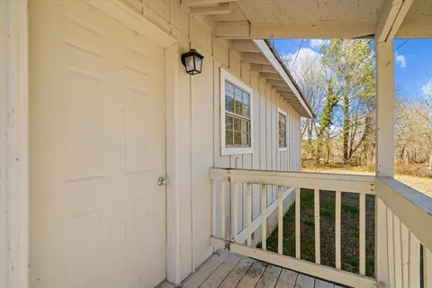 Exterior - 3950 S Dixie Rd, Dalton, GA 30721 photo 7 of 16
