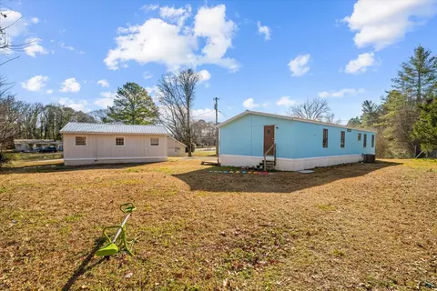 Exterior - 3950 S Dixie Rd, Dalton, GA 30721 photo 3 of 16