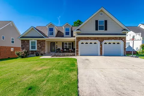 269 Big Creek Ln, Ringgold, GA 30736
