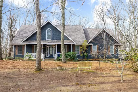 611 N Stewart Ln, Rising Fawn, GA 30738