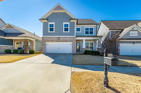 8512 Red Deer Ln, Ooltewah, TN 37363