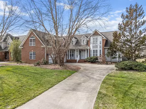 292 Horse Creek Dr, Chattanooga, TN 37405