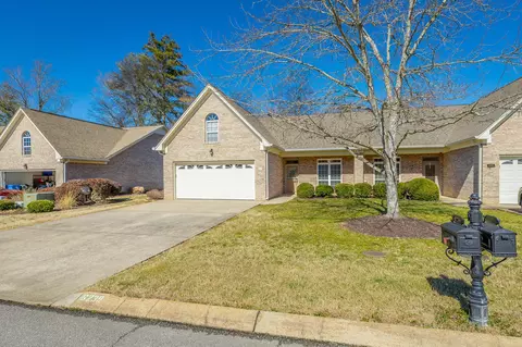 6239 Amber Brook Dr, Hixson, TN 37343