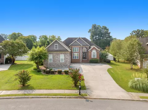8125 Kaitlin Ln, Ooltewah, TN 37363