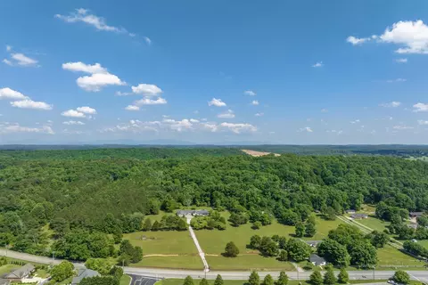 10424 E Brainerd Rd, Apison, TN 37302 photo 3