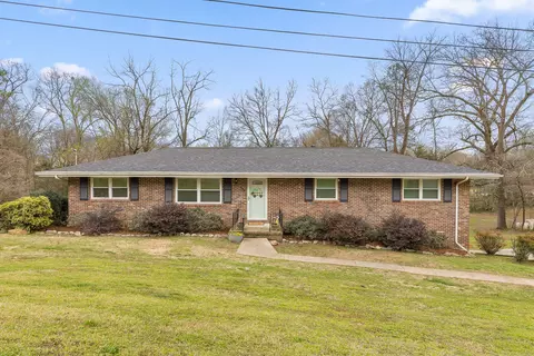 308 Pinehurst Cir, Chickamauga, GA 30707