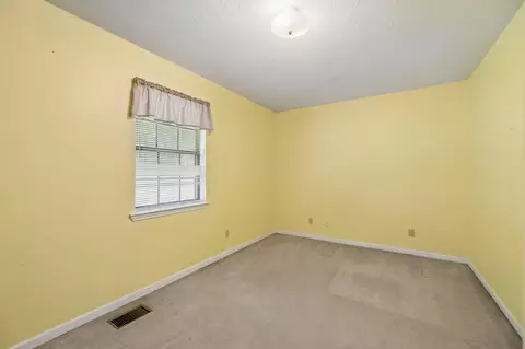 Bedroom - 428 Dodd Rd, Ringgold, GA 30736 photo 10 of 11