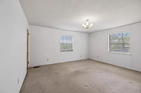Bedroom - 428 Dodd Rd, Ringgold, GA 30736 photo 6 of 11