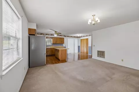 Living - 428 Dodd Rd, Ringgold, GA 30736 photo 8 of 8
