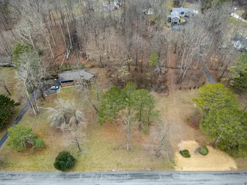 5121 Silver Ln, Apison, TN 37302