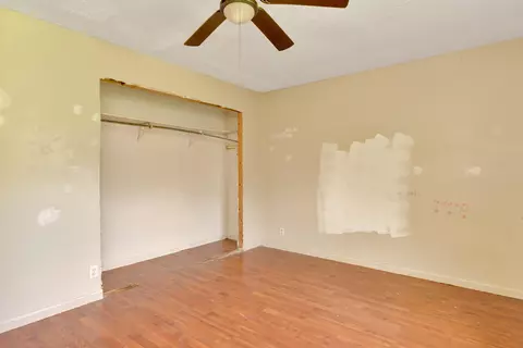 Bedroom - 5111 Mark Brown Rd NE, Dalton, GA 30721 photo 2 of 4