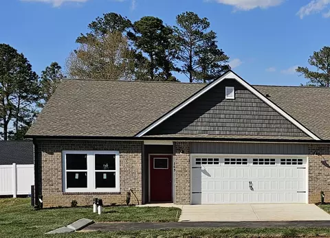 173 Duke Ln, Ringgold, GA 30736