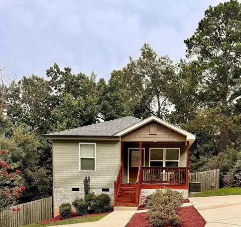 826 Greenwood Rd, Chattanooga, TN 37411