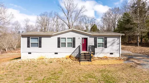 805 Lake Forest Dr, Birchwood, TN 37308