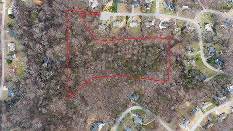 6657 Declaration Dr, Hixson, TN 37343