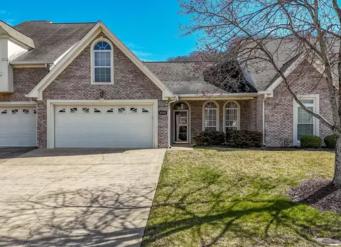6140 Amber Brook Dr, Hixson, TN 37343
