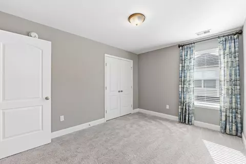 Bedroom - 1483 Buttonwood Loop, Chattanooga, TN 37421 photo 4 of 9