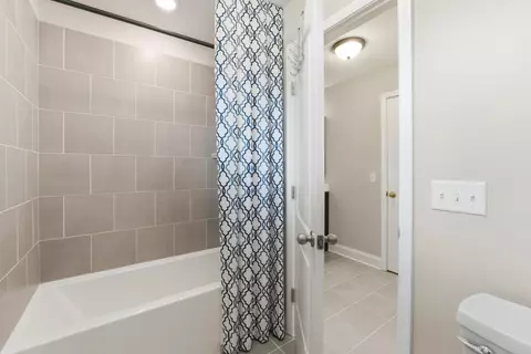 Bath - 1483 Buttonwood Loop, Chattanooga, TN 37421 photo 7 of 7