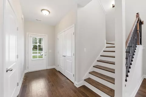 Entry Way - 1483 Buttonwood Loop, Chattanooga, TN 37421 photo 2 of 9