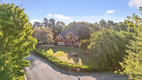 9702 Deer Ridge Dr, Ooltewah, TN 37363