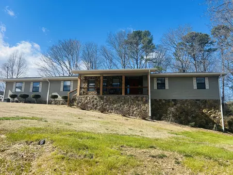 351 Fox Trot Trl, Ringgold, GA 30736