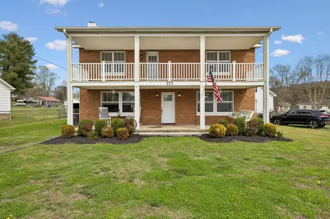 211 Bean St, Soddy Daisy, TN 37379