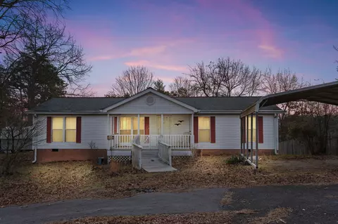 1835 Circle Dr SW, Cleveland, TN 37311