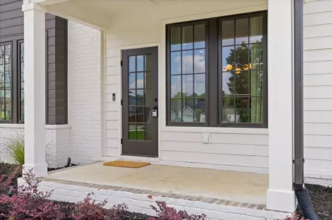 Exterior - 1890 Dawson Cir, Chattanooga, TN 37421 photo 2 of 5