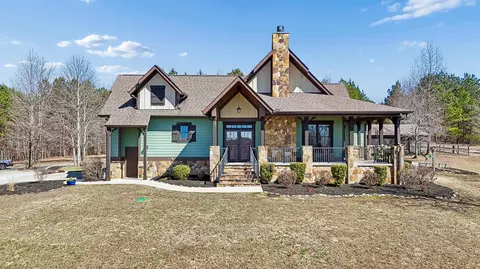 925 River Bluffs Dr, Jasper, TN 37347