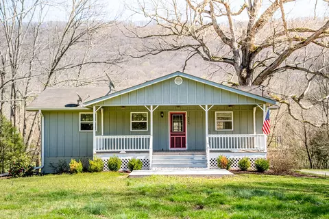 4243 Cloverdale Rd, Rising Fawn, GA 30738