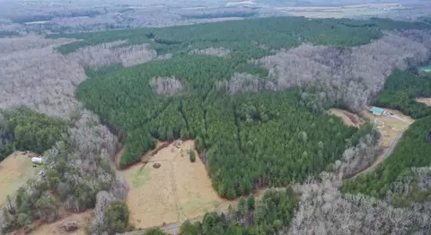 1596 Stewart Rd, Graysville, TN 37338