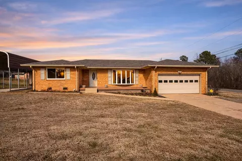 16 Japonica St, Flintstone, GA 30725