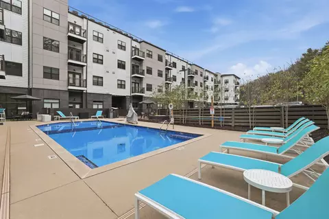 782 Riverfront Pkwy #307, Chattanooga, TN 37402