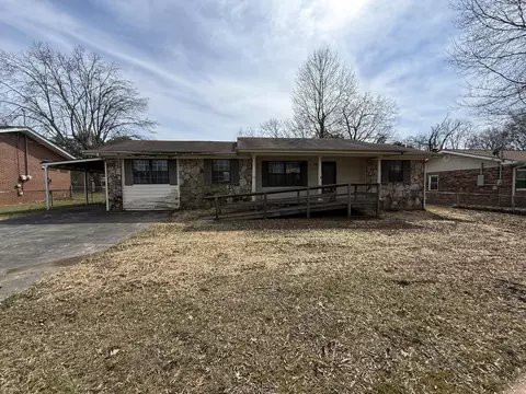 250 Steele Rd, Rossville, GA 30741