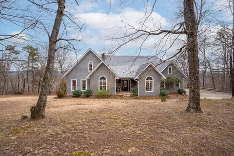 213 Bluff View Dr, Fort Payne, AL 35968