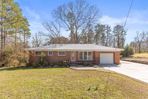 505 Round Pond Rd, Lafayette, GA 30728