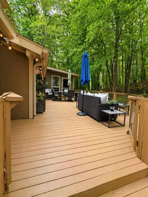 Exterior - 1286 Oglethorpe Mountain Rd, Jasper, GA 30143 photo 5 of 7