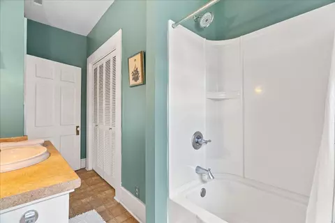 Bath - 38 Alabama St, Cave Spring, GA 30124 photo 8 of 12