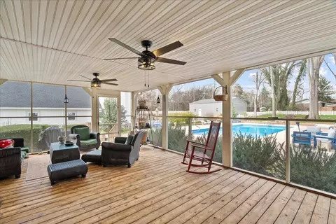 Exterior - 38 Alabama St, Cave Spring, GA 30124 photo 2 of 17