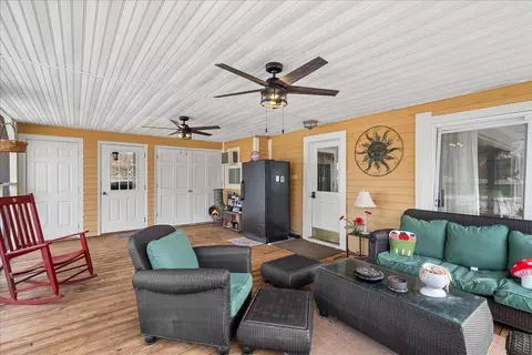 Exterior - 38 Alabama St, Cave Spring, GA 30124 photo 5 of 17