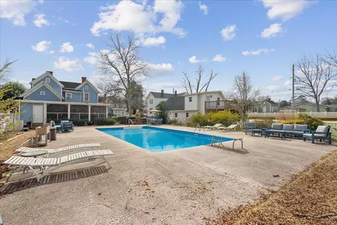 Exterior - 38 Alabama St, Cave Spring, GA 30124 photo 6 of 17