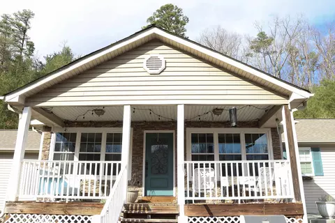 294 N Woods Ln, Trenton, GA 30752