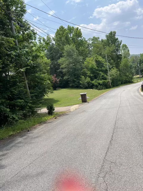 7511 Rocky Ledge Rd, Hixson, TN 37343 photo 3