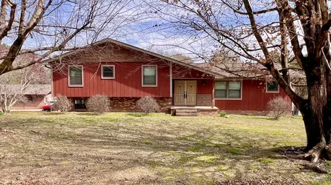226 Pine Grove Rd, Ringgold, GA 30736